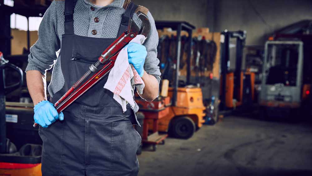 SST_Toyota_Electric_Forklift_Repair_1000x563px