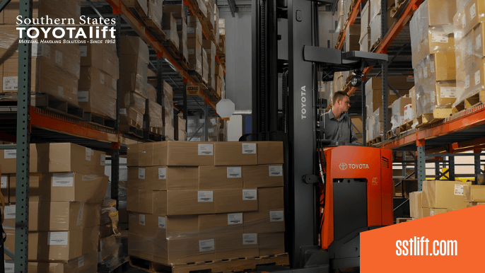 Unlock-Ultimate-Flexibility-With-Narrow-Aisle-Forklift-Rentals
