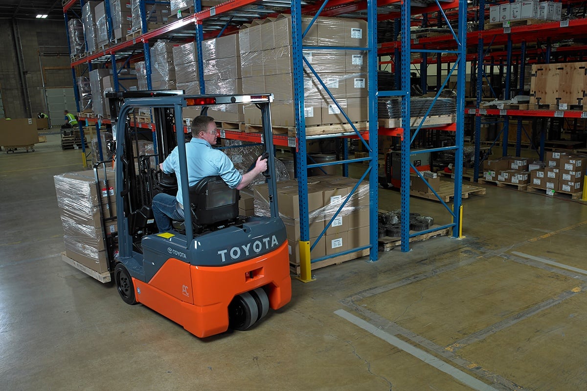 Toyota 3-Wheel Electric Forklift