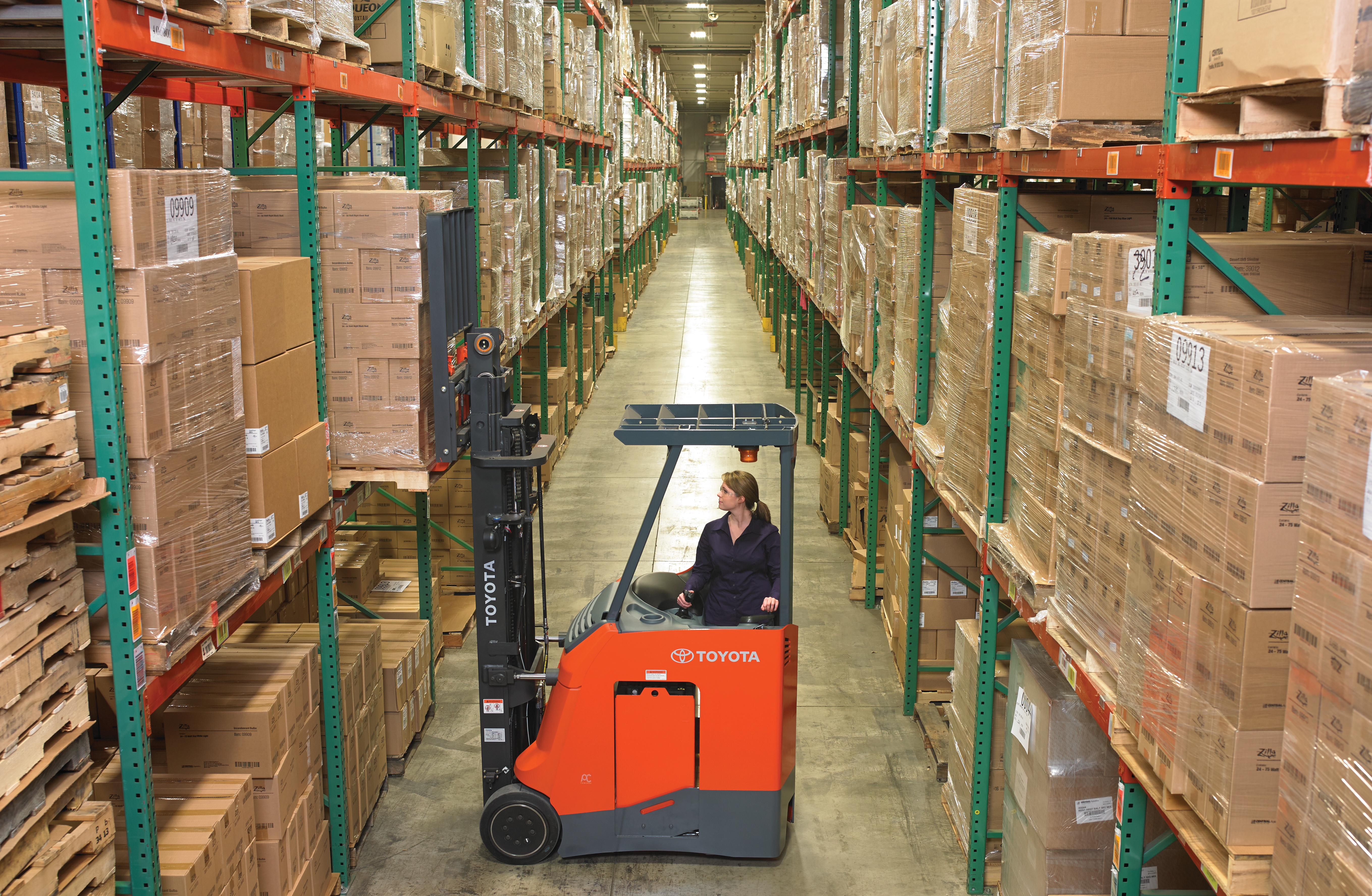 Stand-Up Forklift